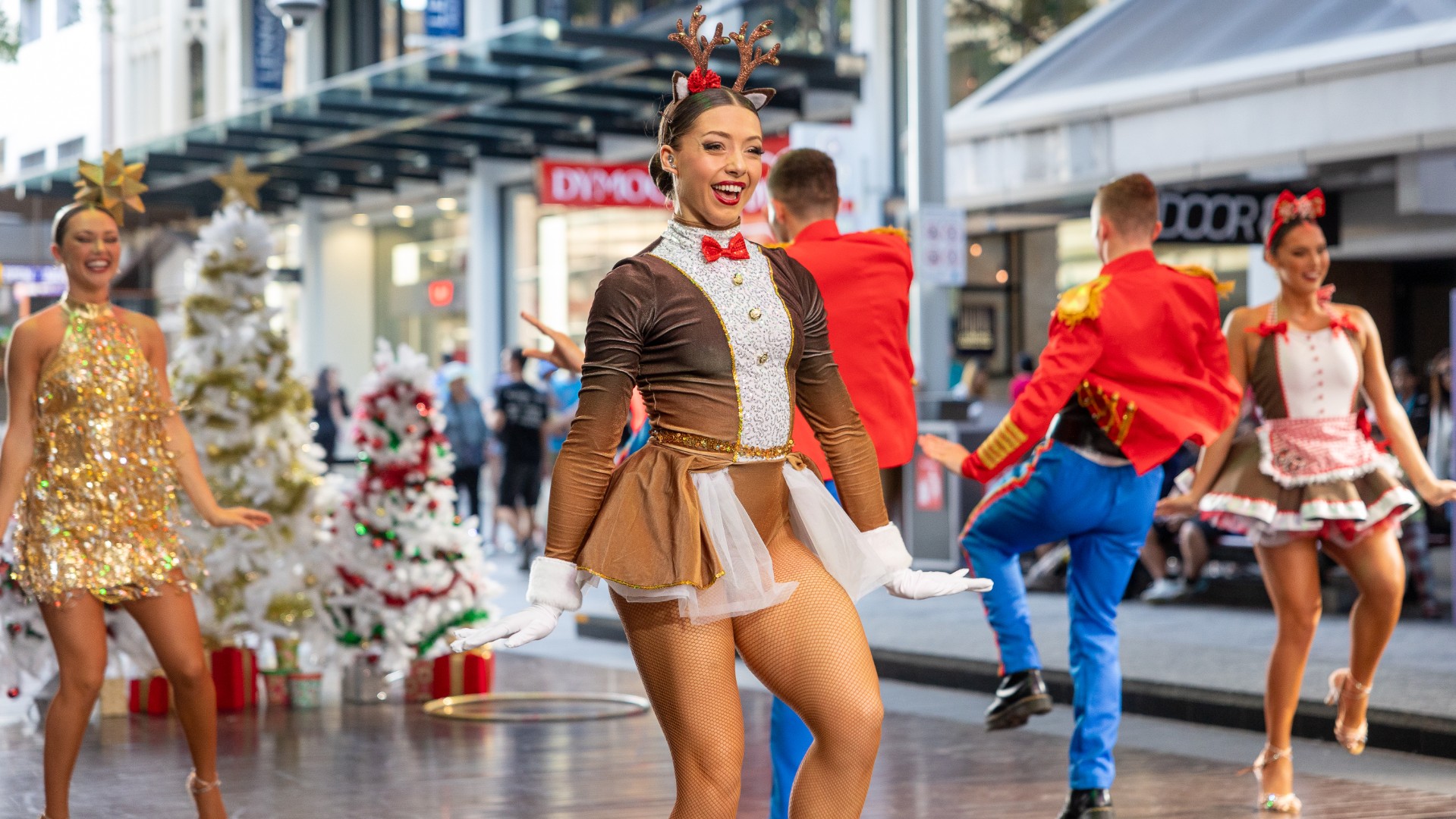 Christmas on Queen performances